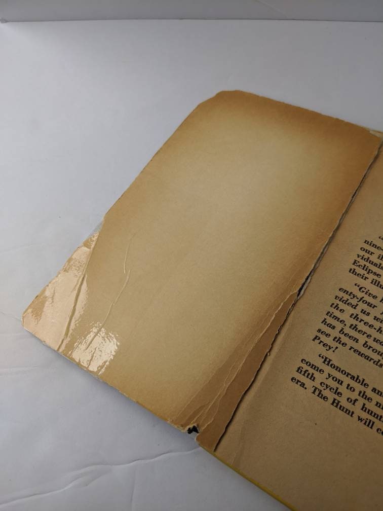 CLEARANCE Vintage 1973 Hunters of the Red Moon Marion Zimmer Etsy