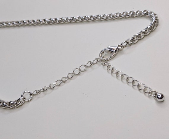 Medieval silver rhinestone jewel necklace - image 3