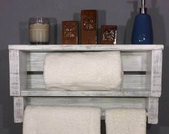 Rustic White Reclaimed Wood Bathroom Shelf with Towel Bar