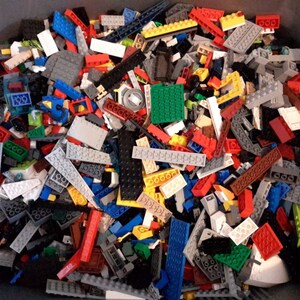 5 Pounds Estimated 2500 Lego Pieces LOT Mix Bulk Plates Tiles Bricks Slopes Baseplate Building Blocks Learning Tools Education Priority Mail image 3