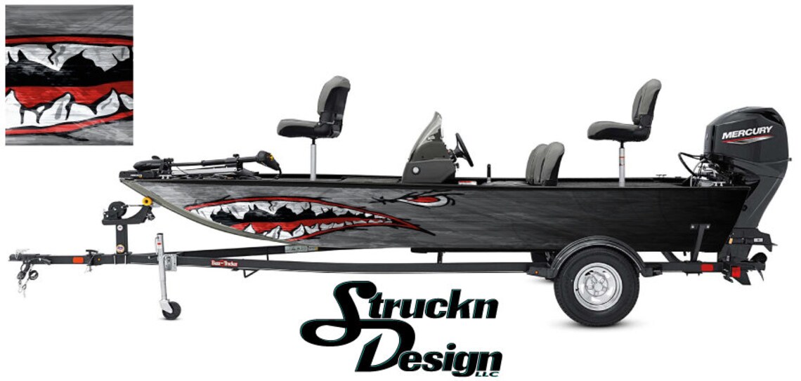 Bass Boat Wrap requin