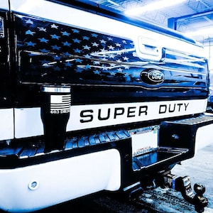 American Flag Distressed Fits Ford Platinum 4x4 Classic Bed Side Vintage Grunge Hood Door Pickup Vehicle Truck Vinyl Graphic Decal Tailgate