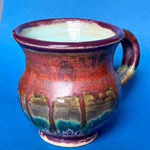 Kunst die Sie verwenden können: Keramikkrug funktionales Kunstobjekt handgemacht von Mills College MFA Töpferscheibe gedreht, 4 Glasuren gemalt, signiert
