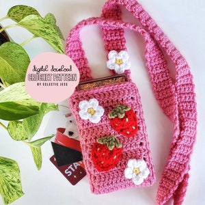 Strawberry Bag Crochet PATTERN ONLY, Cell Phone Bag, Crochet Bag, Cell Phone Pouch, Crochet Phone Case, Crochet Mini Purse, Crossbody Bag image 1