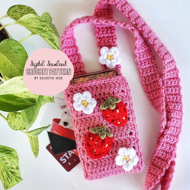 Strawberry Bag Crochet PATTERN ONLY, Cell Phone Bag, Crochet Bag, Cell Phone Pouch, Crochet Phone Case, Crochet Mini Purse, Crossbody Bag image 1