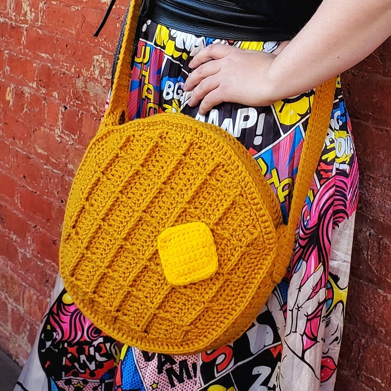 The Big Waffle Bag Crochet PATTERN ONLY Crochet Food, Amigurumi Food, Crochet Breakfast, Waffle Purse, Waffle Bag, Messenger Bag, Quirky Bag image 3
