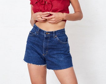 Vintage Lee Cut Off Shorts 30 "Vita, Blue Wash Lee High Waist Denim Shorts, Vintage Denim Capsule Wardrobe