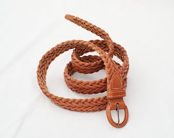 Cinturón vintage de cuero trenzado de 61 a 91 cm.
