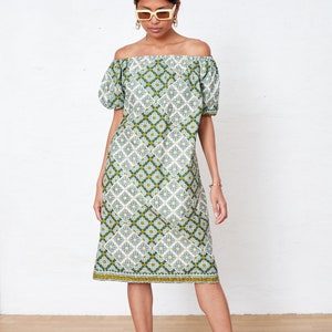 Off The Shoulder Wax Print Dress Small, Cotton Summer Dress Size 6-8, Boho Green Summer Shift Dress, Puffy Sleeve Dress image 1