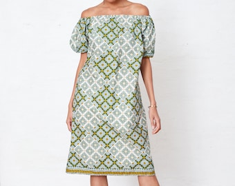 Off The Shoulder Wax Print Dress Small, Cotton Summer Dress Size 6-8, Boho Green Summer Shift Dress, Puffy Sleeve Dress