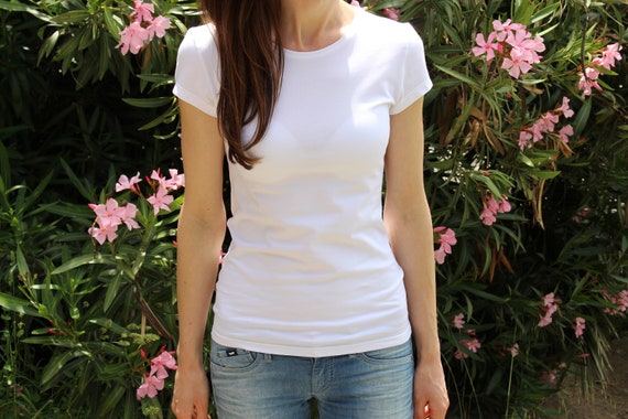 ORGANIC COTTON TSHIRT / Womens Tee 