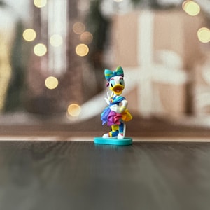 Daisy Duck 70th anniversary Disney figurine Christmas ornament