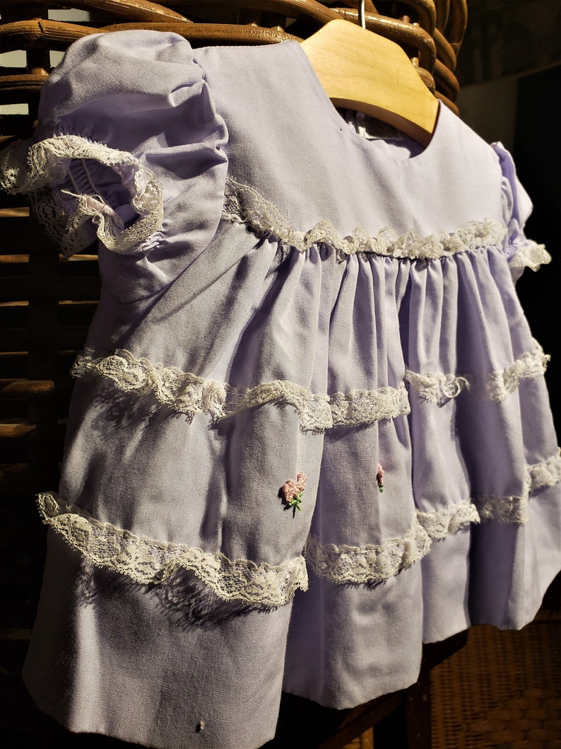 with 3 layers of white ruffle lace Little baby girl adorable 3-6 months Free Shipping soft blue vintage dress