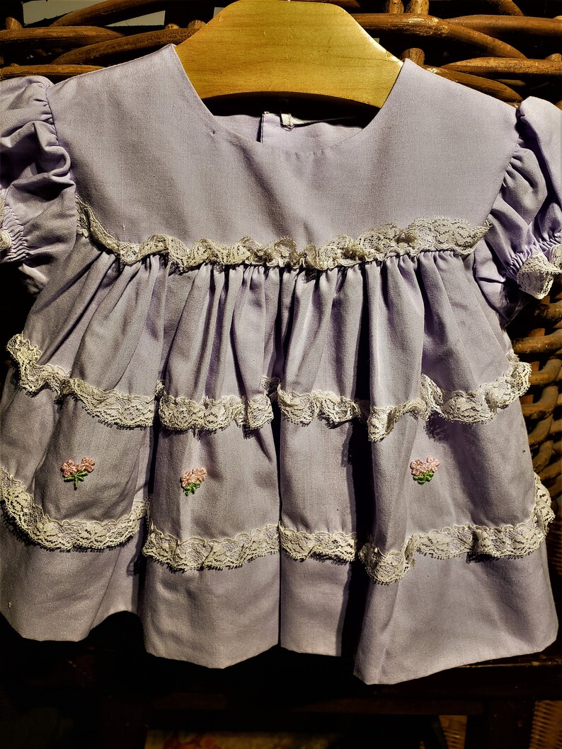 with 3 layers of white ruffle lace Little baby girl adorable 3-6 months Free Shipping soft blue vintage dress