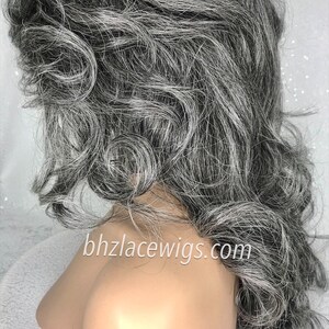 EXCLUSIVITÉ// Perruque dentelle grise tante Rochelle Perruque lace front grise Perruque superposée cheveux gris cheveux argentés Perruque sel et poivre Perruque grise cheveux longs gris image 8