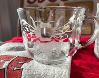 Set of 2 Glass Mugs with a Handle Hand Etched with a Honey Bee