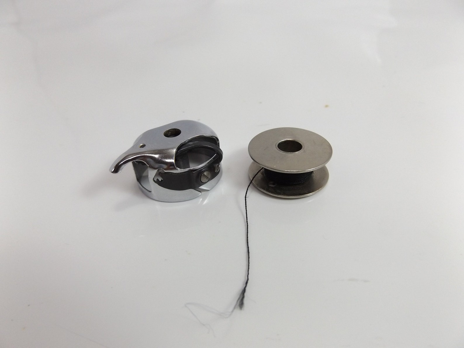 Viking husqvarna sewing machine bobbin case 6030 6440 6230 Etsy