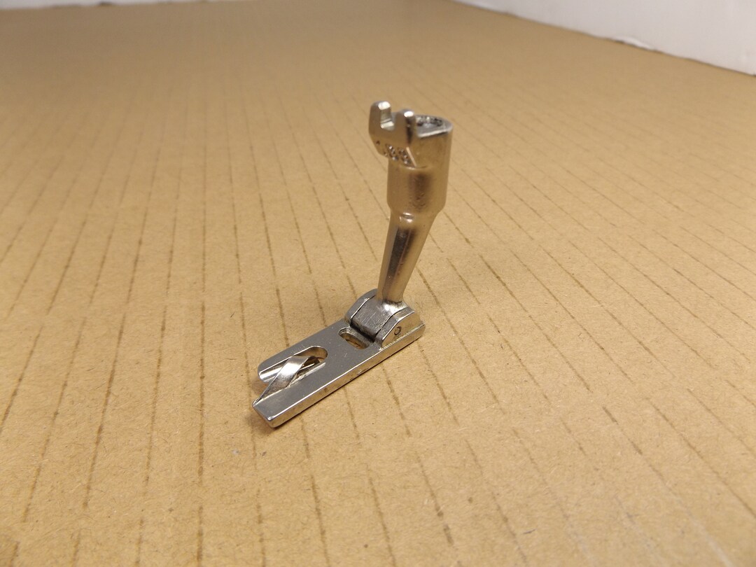 Bernina Sewing Machine 730 830 801 900 Rolled Hemmer 168 Presser Feet ...