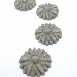 Fairy garden miniature flower stepping stones. Set of 4. Granite look.