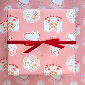 Wrapping Paper Sheets | Heart Cakes | Set of 5 Sheets | 20" x 29" Gift Wrap