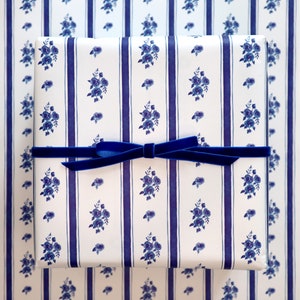 Wrapping Paper Sheets | Rose Stripe in Navy Blue | Classic Preppy Luxury | Set of 5 Sheets | 20" x 29" Gift Wrap