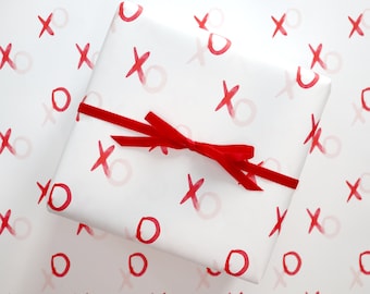Wrapping Paper Sheets | XOXO Print | Set of 5 Sheets | 20" x 29" Gift Wrap