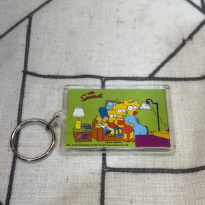 The Simpsons Keychain OS Green Vintage 1999 Hot Properties Couch Family Scene