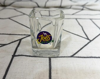 Vaso de chupito Camel Joe Camel de 2,25 pulgadas, transparente, de Joe's Place, artículo promocional vintage para bar.