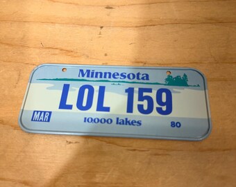Matrícula vintage de Minnesota Bike, azul, LOL 159, 10000 Lakes, vintage, 1980, recuerdo.