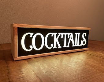 Cocktails lightbox - cocktails sign - bar decoration - lighted sign cocktails - retro sign