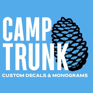 Calcomanía personalizada para baúl de campamento para niños, calcomanía de vinilo personalizada para maleta de viaje, nombre de campamento Pine Cove, monograma para equipaje de consejero para niños