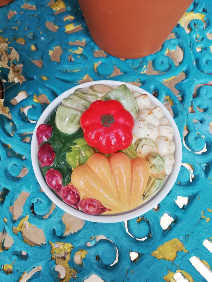 Plat à Crudités avec Couvercle en Formes de Légumes Vintage.