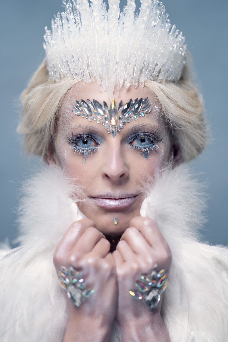 Clear Transparent Jewelled Ice Queen Crown. A sculptured real ice-like icicle crown. This crown is an example without the ‘ice jewels’