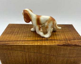 Perro, Sabueso Estatua del perro, figura de porcelana, figura de cerámica, sin marcar