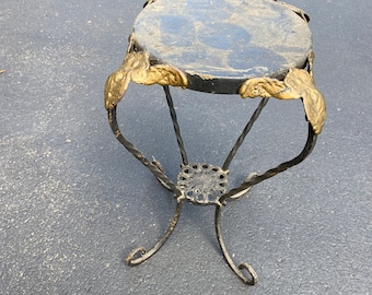 Mesa, soporte victoriano de plantas de hierro y madera, estilo Bradley y Hubbard (sin firmar)