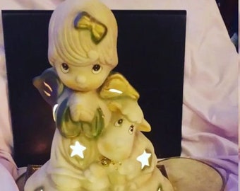 Vintage Precious Moments Praying Angel Lamp Light up Nightlight