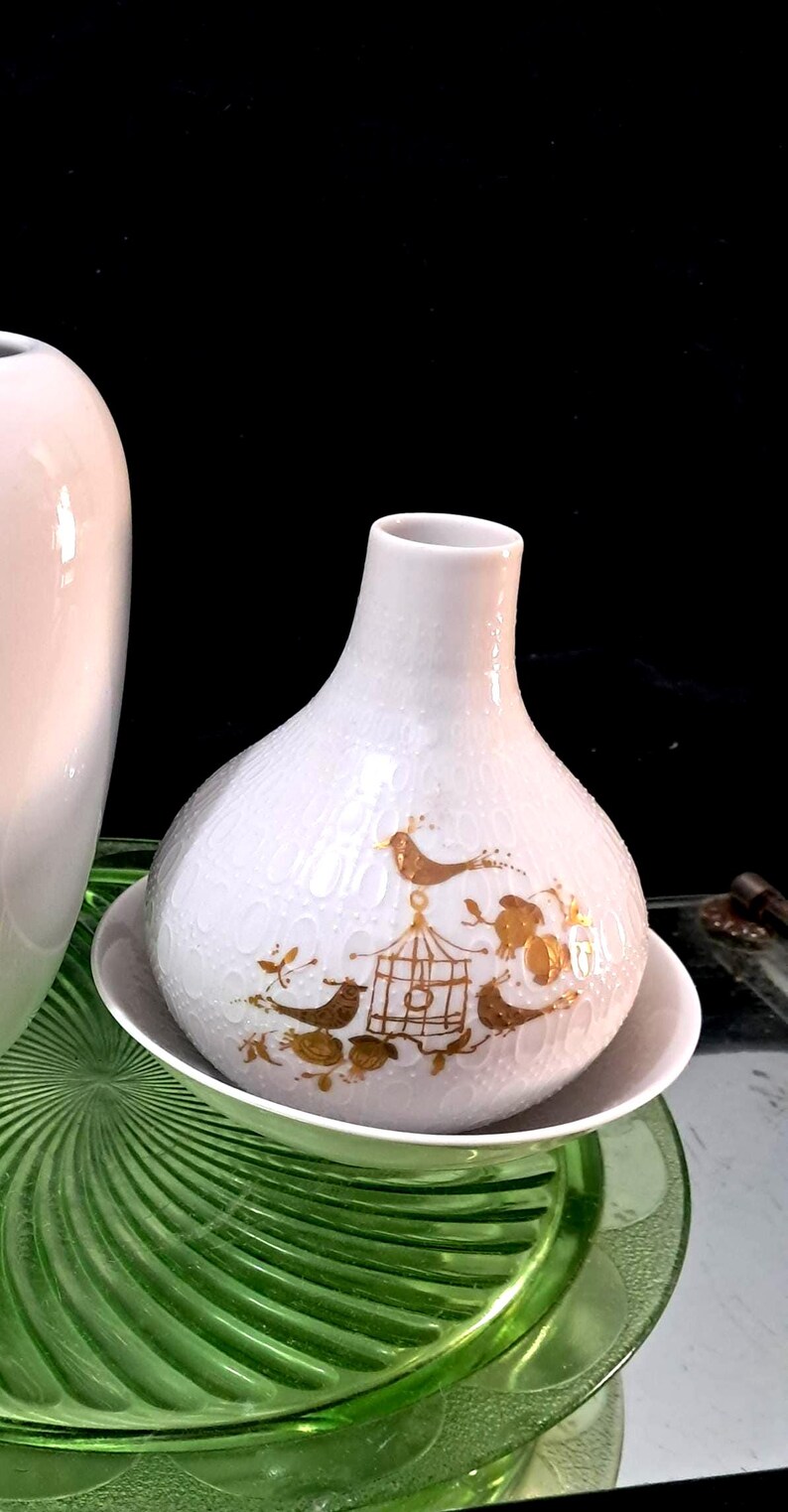 #etsy shop:Rosenthal Germany,Bjorn Wiinblad vases https://etsy.me/3R40DIL #primavera #quatrecouleurs #studioline #germany #rosenthal #bonechina #porcelain #goldpainting #bjornwiinblad dwedgecreations.etsy.com #goldbirds #goldfans #rosenthalvase #orientaldancing #art