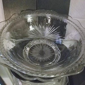 Antique Brilliant Cut clear Crystal Bowl &quot;American Cut Crystal&quot;, Etched Leaf and Vine, Starbursts, Scalloped edge, over 100 yrs old