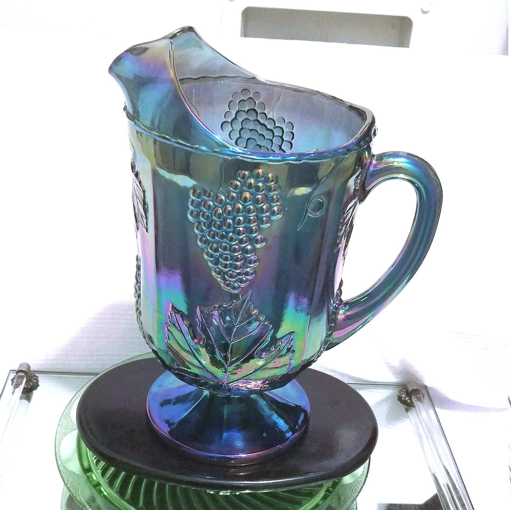 Pitcher Indiana Glass Blue Carnival Glass, Harvest Grape&leaf