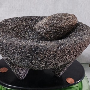 Mortar Pestle, Spanish is a Molcajete, Mexican mortar volcanic stone handmade for Grinding Spices Herbs & Medications, Natural Way, vintage