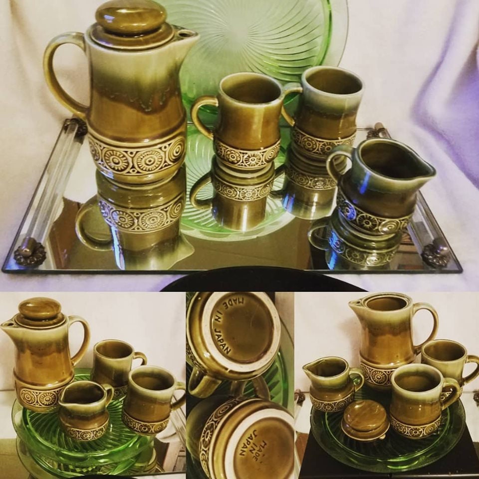 Vintage Coffee Pot/teapot With Matching 