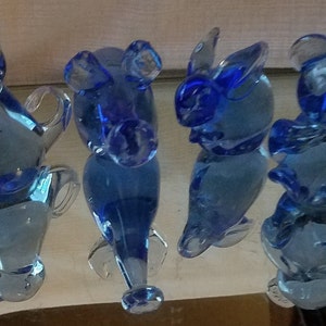 Creative Fine Art Gallery Blue glass, five, Aardvark, Rabbit, Bear & Cat, Elephant Glass Figurines, Excellent condition, vintage image 8