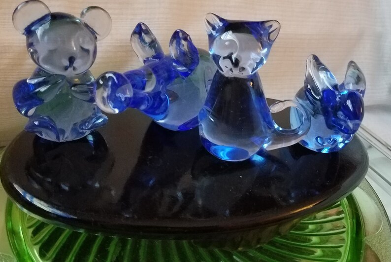 Creative Fine Art Gallery Blue glass, five, Aardvark, Rabbit, Bear & Cat, Elephant Glass Figurines, Excellent condition, vintage image 9