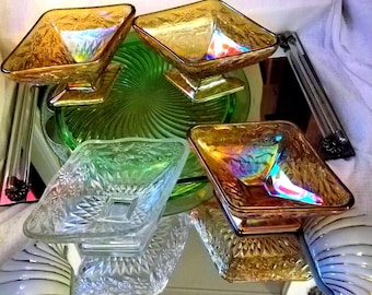 Indiana Glass Candy Dishes, Daisy design, 3 Amber Marigold Iridescent Carnival Glass/1 Clear Diamond Shape Pedestal, Set of 4, vintage