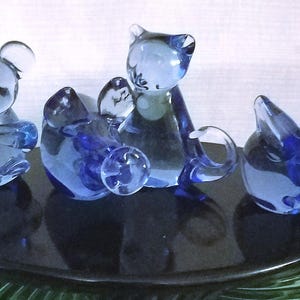 Art Gallery Blue glass, five animals, Aardvark, Rabbit, Bear & Cat, Elephant Glass Figurines, Excellent condition, vintage