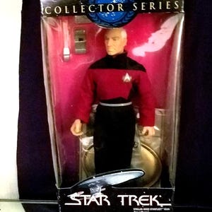 Captain Jean Luc Picard Doll,COMMAND Edition, in Box"Star Trek", Series Edition No.007087,Asst. No. 6065, w/ Starfleet Gear, 1994, vintage