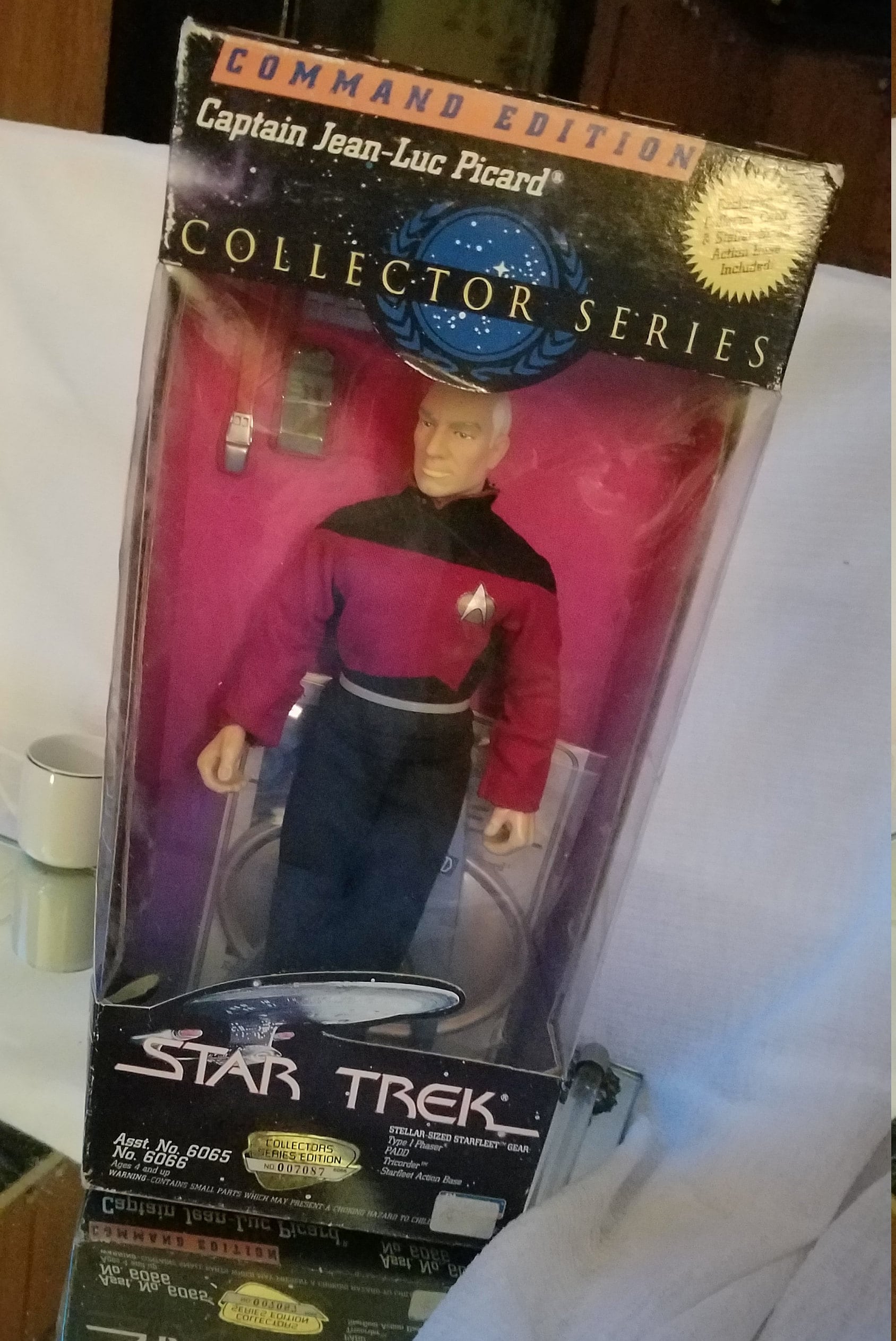 Figurine Star Trek série collector édition command capitaine