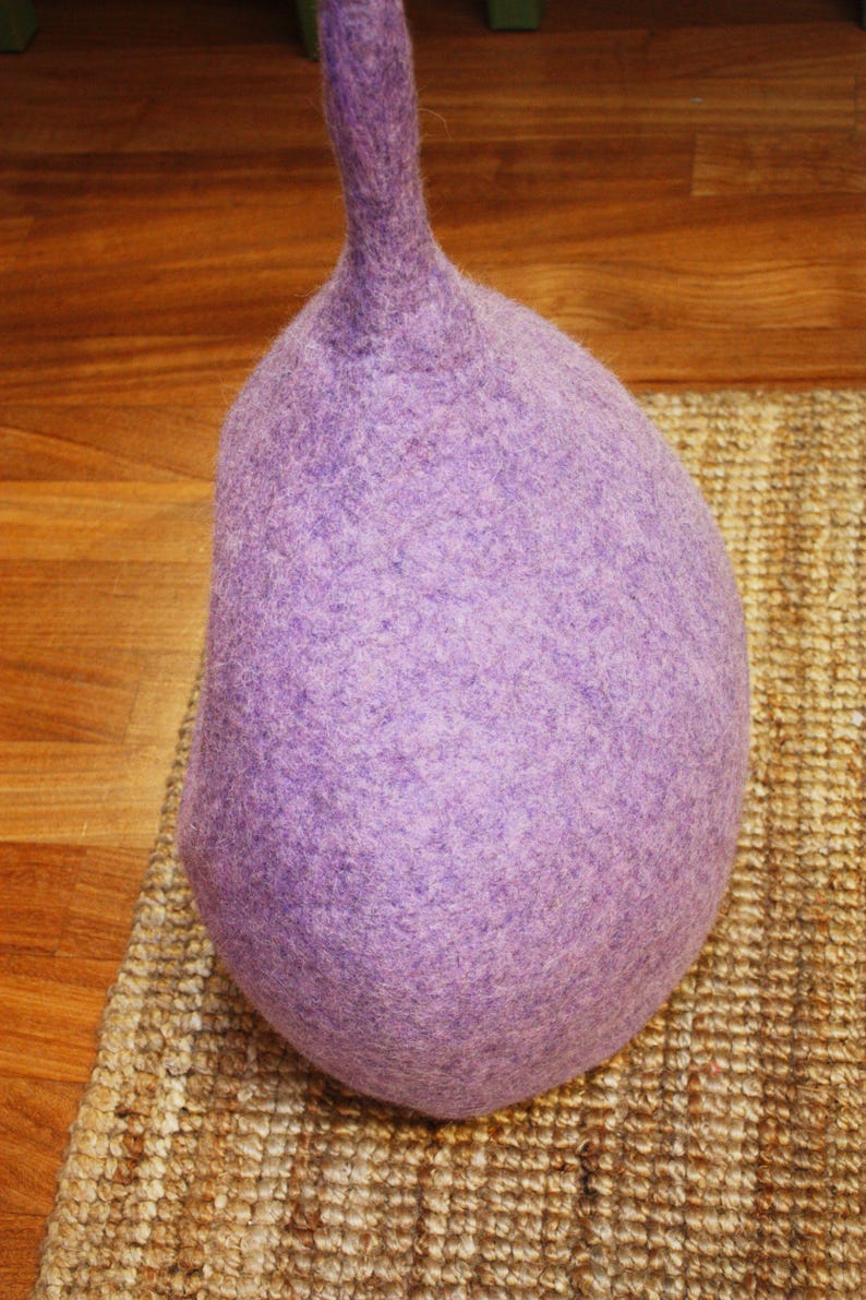 cat bed lilla wool handmade