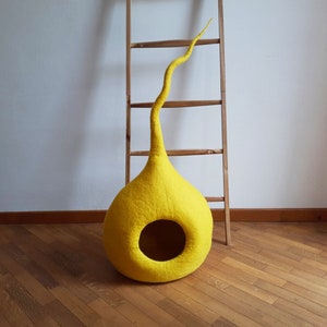 cat bed yellow wool handmade