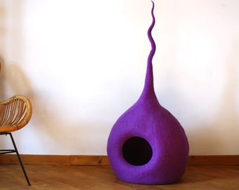 Cat Cave Felted Violet XL, Cat Bed, Wool 100% , Cat Bed Felt, Cat Lover Gift, felt pet bed, cat furniture.Handmade in Italy